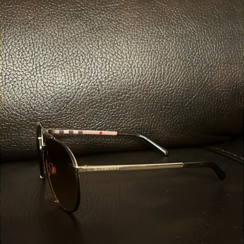 Burberry unisex check nova logo monogram aviator sunglasses NEW - Picture 4 of 8